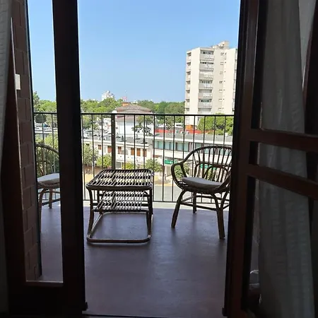 Ampio Appartamento In Centro Con Vista - Terrazze, Parcheggio Gratuito E Wi-Fi Lignano Sabbiadoro Exterior photo