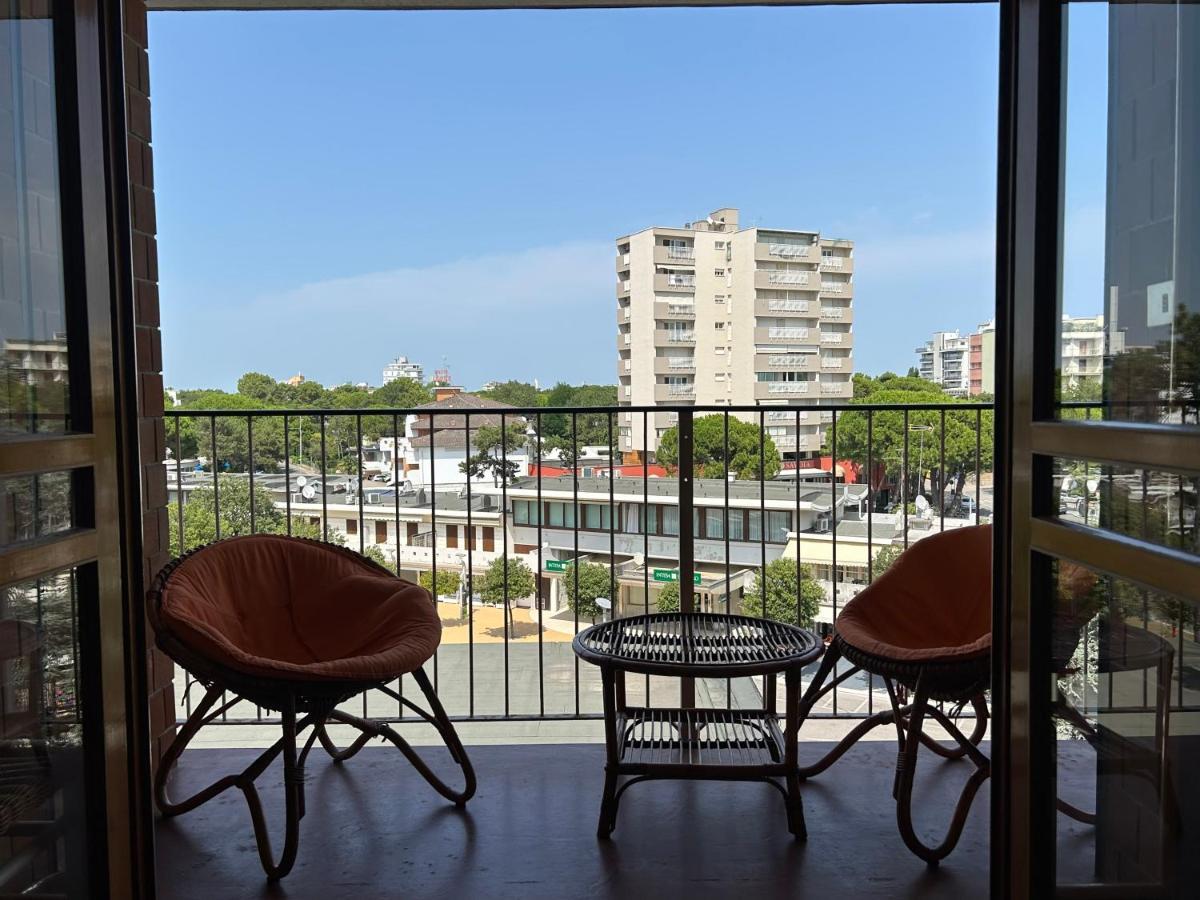 Ampio In Centro Con Vista - Terrazze, Parcheggio Gratuito E Wi-fi * Lignano Sabbiadoro
